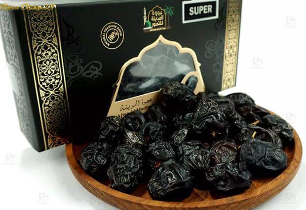 Kurma ajawa kualitas super warna hitam